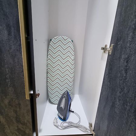 Casa Chiper - Apartament Etaj 1 Brasov Bagian luar foto